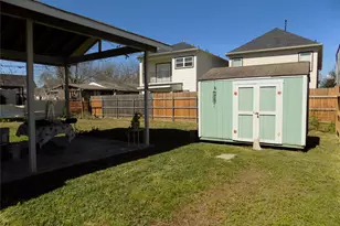 5016 Creekmont Dr, Houston, TX 77091 - Photo 25