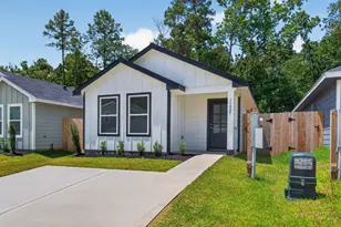 11927 Detar Ct, Willis, TX 77378 - Photo 3
