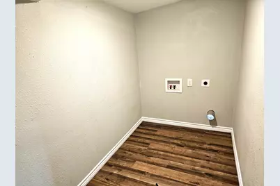 202 N Logan Street, Texas City, TX 77590 - Photo 15