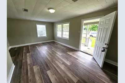 202 N Logan Street, Texas City, TX 77590 - Photo 3
