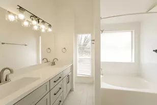 4118 Presidents Dr S, Houston, TX 77047 - Photo 15