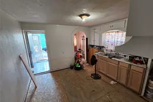 7309 Lockwood Dr, Houston, TX 77016 - Photo 5