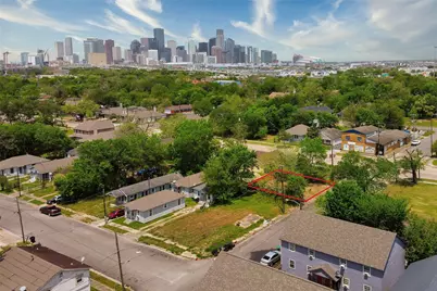 2604 Canfield Street, Houston, TX 77004 - Photo 1