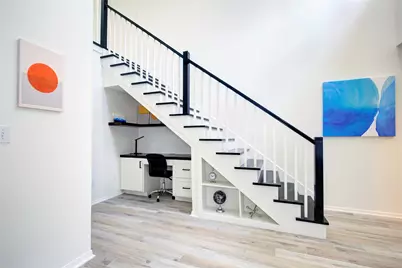 76 Scarlet Woods Court, The Woodlands, TX 77380 - Photo 3