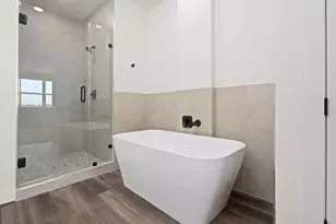 3905 Pinemont Dr, Houston, TX 77018 - Photo 27