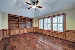 19210 Foxtree Ln, Houston, TX 77094 - Photo 25