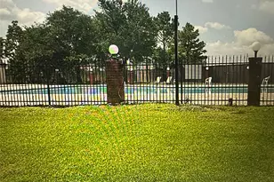 13620 Rosewood St, Houston, TX 77083 - Photo 3