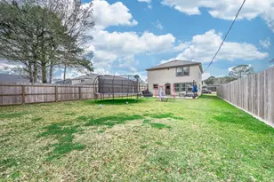 2015 Avenue H, Danbury, TX 77534 - Photo 23