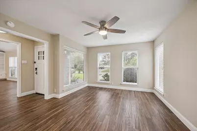 3019 Triway Lane, Houston, TX 77043 - Photo 3
