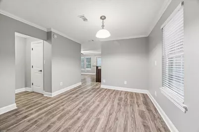 601 W Cleveland Street, Baytown, TX 77520 - Photo 9