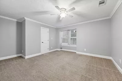 601 W Cleveland Street, Baytown, TX 77520 - Photo 27