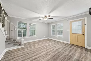 601 W Cleveland St, Baytown, TX 77520 - Photo 15