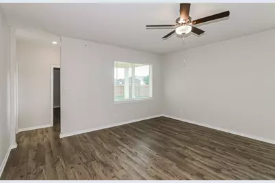 194 Emma Rose Drive, Katy, TX 77493 - Photo 3