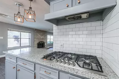 11902 Brook Meadows Lane, Meadows Place, TX 77477 - Photo 15