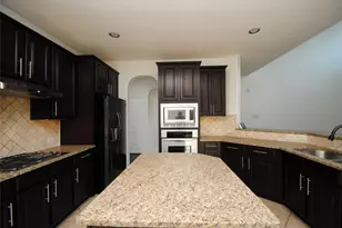 4402 Morning Cloud Ln, Sugar Land, TX 77479 - Photo 3