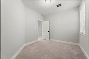 963 Ford Pines Ln, Houston, TX 77091 - Photo 31