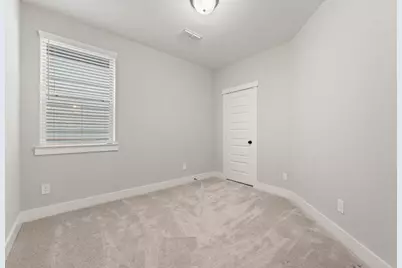 963 Ford Pines Lane, Houston, TX 77091 - Photo 33