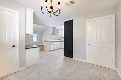 7306 Cottonwood Drive, Baytown, TX 77521 - Photo 5