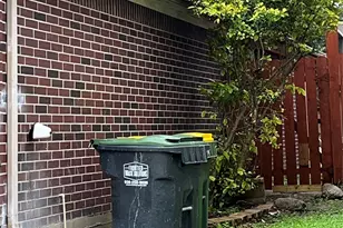 2938 Norwich St, Pearland, TX 77584 - Photo 3