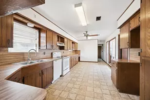 4043 Fm 1094 Rd, Sealy, TX 77474 - Photo 5