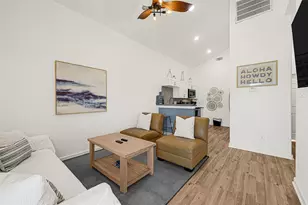 911 13th St, San Leon, TX 77539 - Photo 3