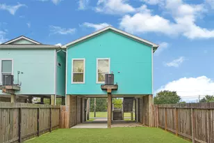 911 13th St, San Leon, TX 77539 - Photo 23