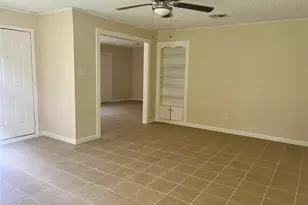 122 22nd Ave N, Texas City, TX 77590 - Photo 3