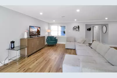 6111 Shadow Crest Street, Houston, TX 77074 - Photo 5