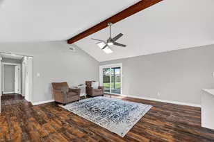 402 Christina Ln, Friendswood, TX 77546 - Photo 9