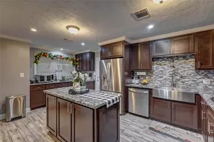 2143 Theta St, Houston, TX 77034 - Photo 7