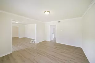 1011 Baltic Ln, Houston, TX 77090 - Photo 15