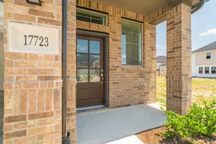 17723 Tree of Heaven, Conroe, TX 77385 - Photo 3