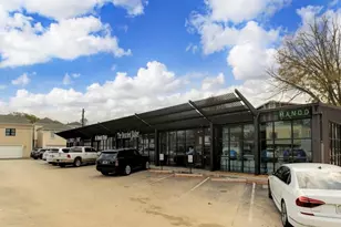 110 E 28th St, Houston, TX 77008 - Photo 37