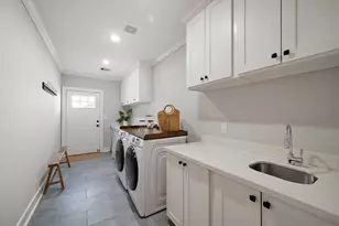 741 E 16th St, Houston, TX 77008 - Photo 19