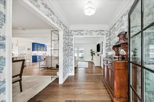 7906 Meadowbriar Ln, Houston, TX 77063 - Photo 9