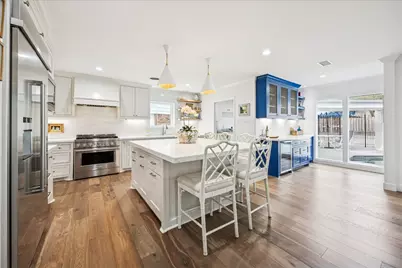 7906 Meadowbriar Lane, Houston, TX 77063 - Photo 17