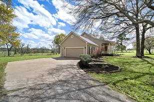 32540 Courtney, Navasota, TX 77868 - Photo 39