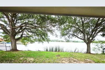 4018 Crystal Lake Circle N, Pearland, TX 77584 - Photo 31