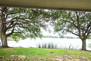 4018 Crystal Lake Circle N, Pearland, TX 77584 - Photo 31