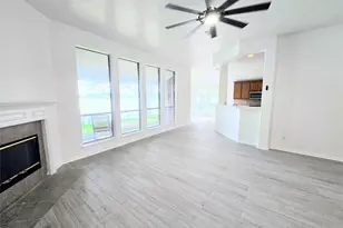 4018 Crystal Lake Circle N, Pearland, TX 77584 - Photo 9