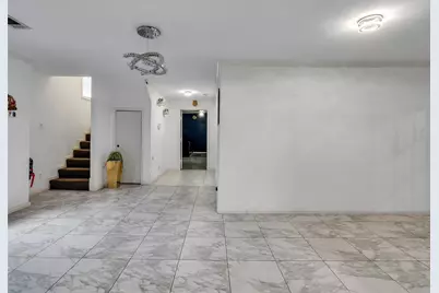7923 Glenview Drive, Houston, TX 77061 - Photo 15