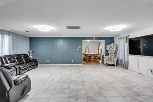 7923 Glenview Dr, Houston, TX 77061 - Photo 5