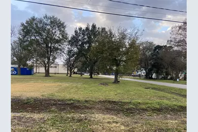 1304 Penick Road, Waller, TX 77484 - Photo 9