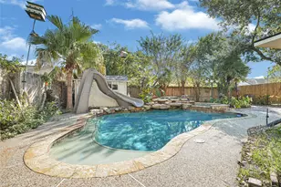 330 Welford Ln, Highlands, TX 77562 - Photo 27