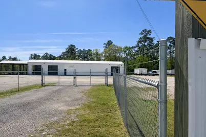 13046 Tx-105, Conroe, TX 77306 - Photo 7
