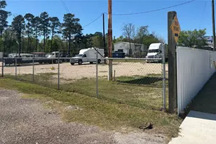 13046 TX-105, Conroe, TX 77306 - Photo 11