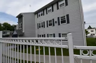 821 Plainfield St, Other, RI 02909 - Photo 5