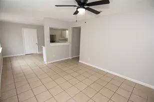 1661 Northwood St, Houston, TX 77009 - Photo 5