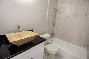 1661 Northwood St, Houston, TX 77009 - Photo 7