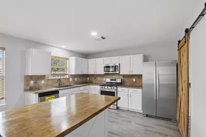 5727 Landon Creek Lane, Katy, TX 77449 - Photo 7